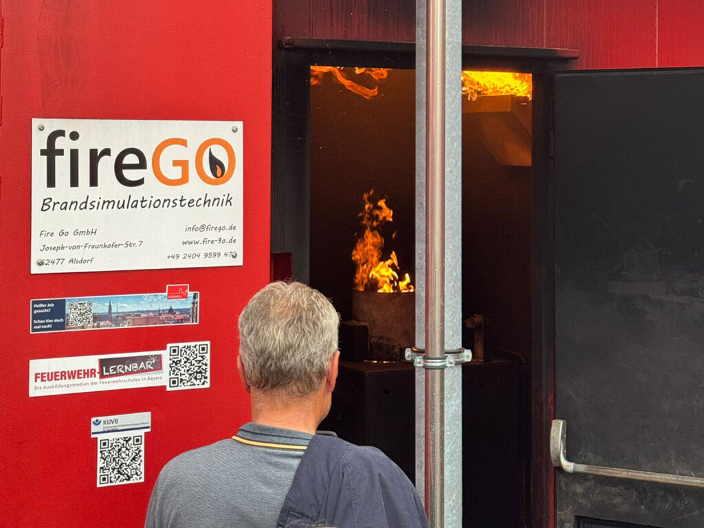 Brandsimulationstechnik - Besichtigung der Feuerwache 4