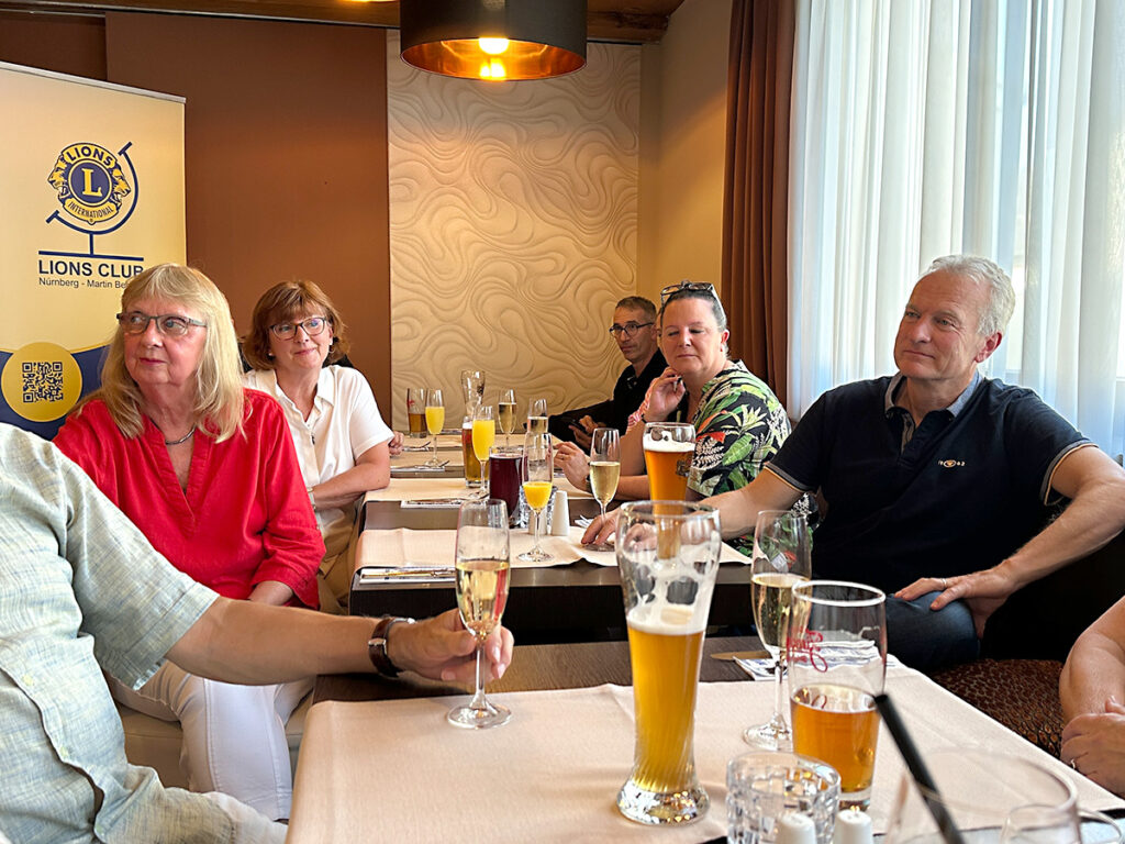Gut gelaunte Runde